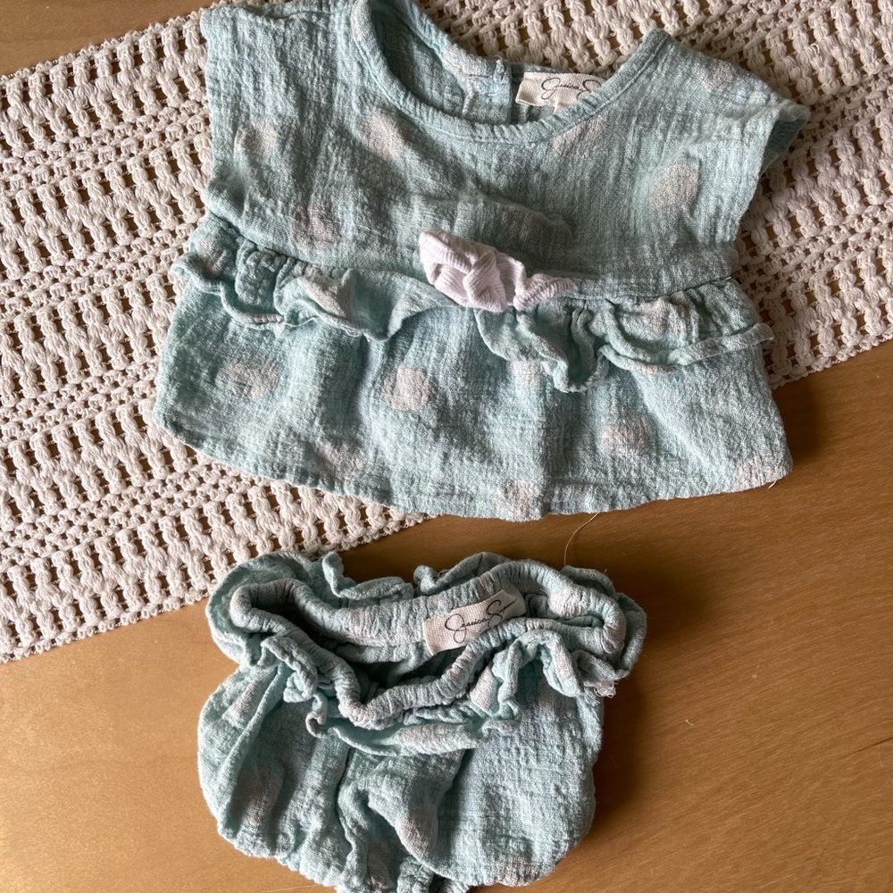 Jessica Simpson shirt and bloomers